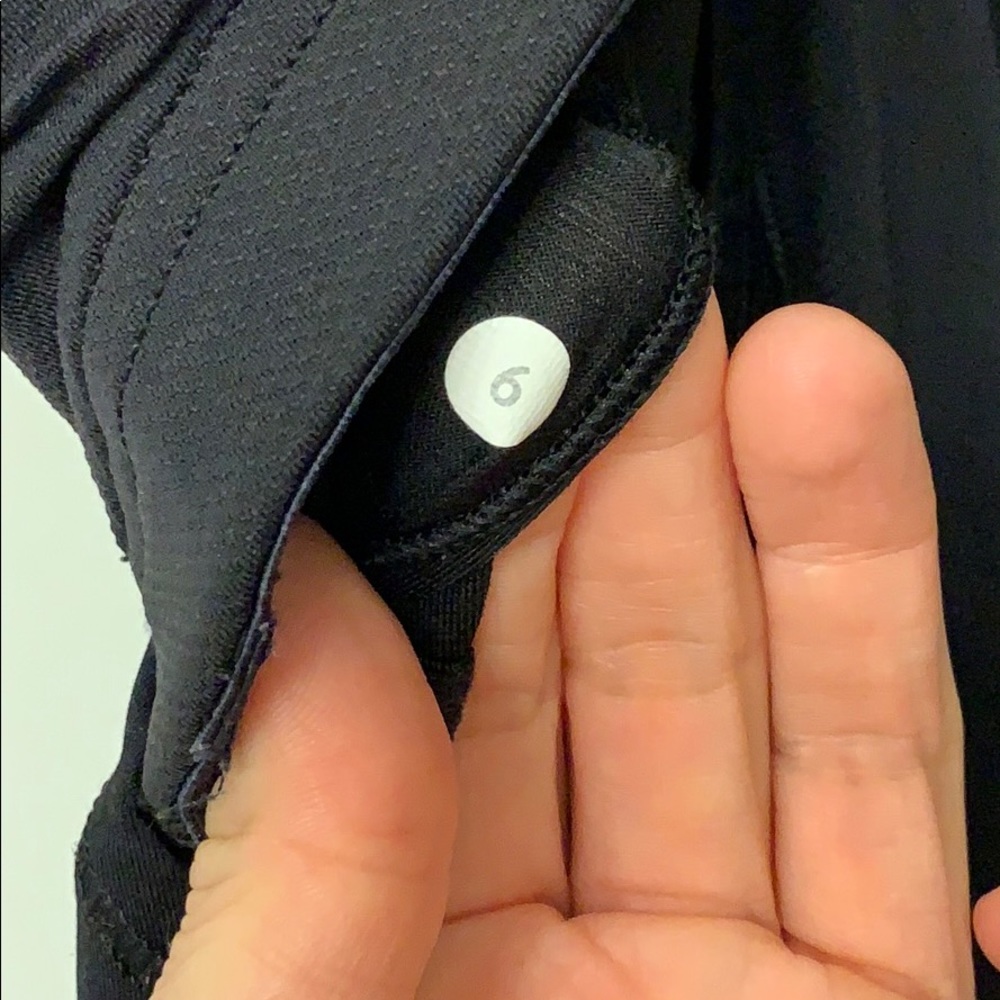 Lulu lemon tank - Picture 7 of 7